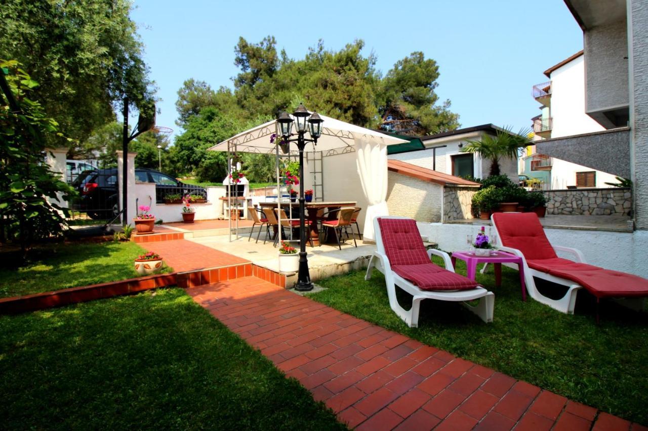 Apartments Vista Porec Exterior photo